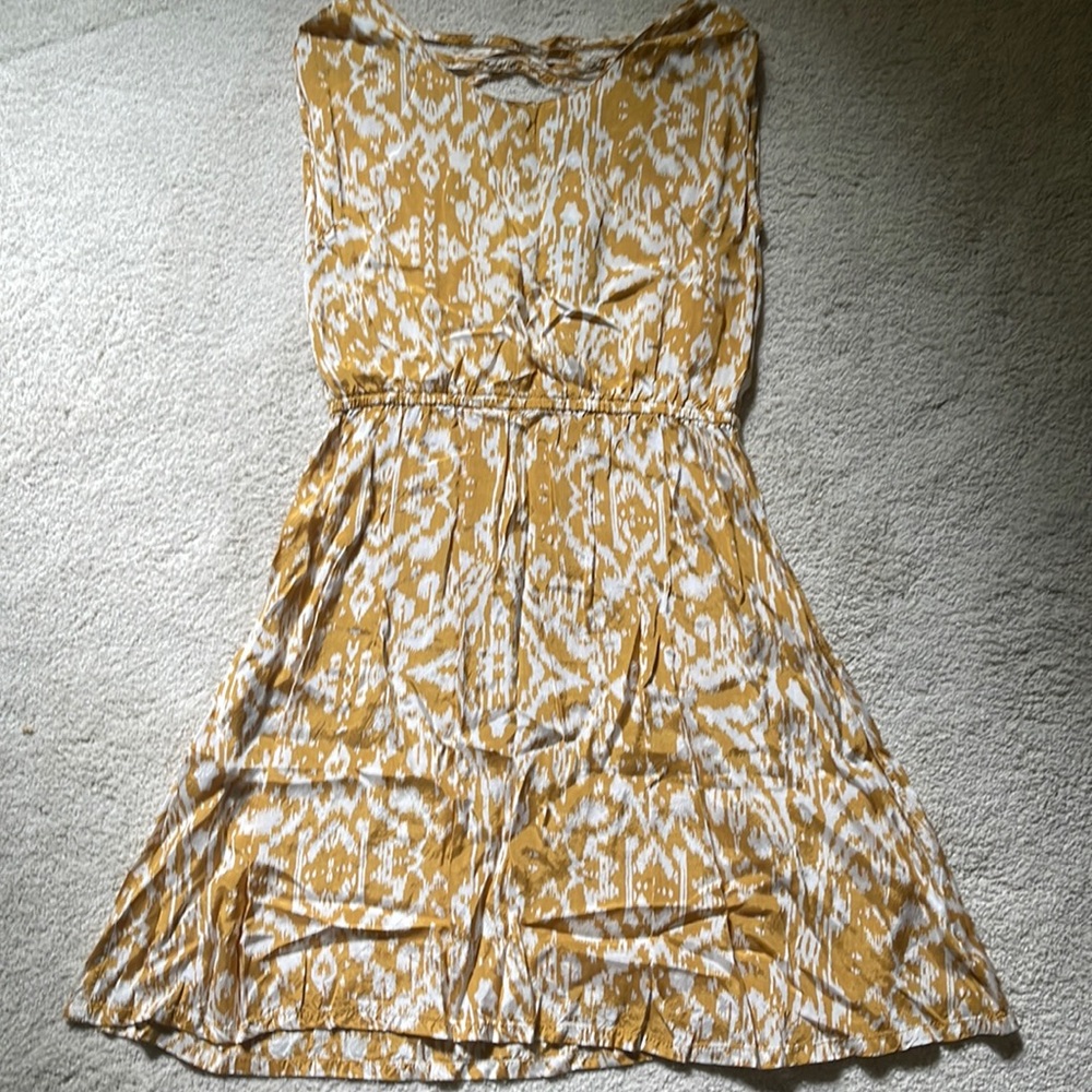 Printed mustard yellow dress, size L